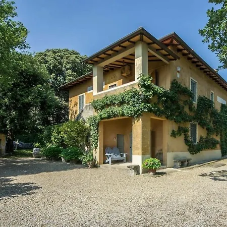 Villa Iole *