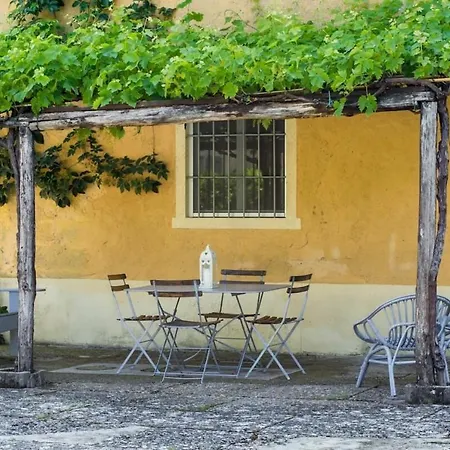 Iole Villa *